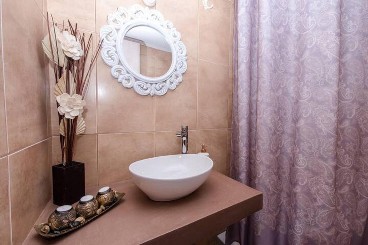 Eliora Studio & Aelia Apartment Ираклио Екстериор снимка
